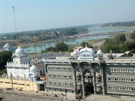 Punjab To Put All Returnees From Hazur Sahib In Nanded In Quarantine As