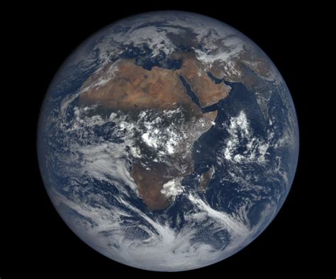 Nasas New Snapshots Of Earth From A Satellite Far Far Away Kqed