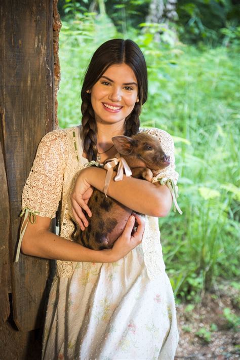 Foto Na Novela Ta Mundo Bom Mafalda Camila Queiroz Ficar Surpresa Ao Ser Pedida Em