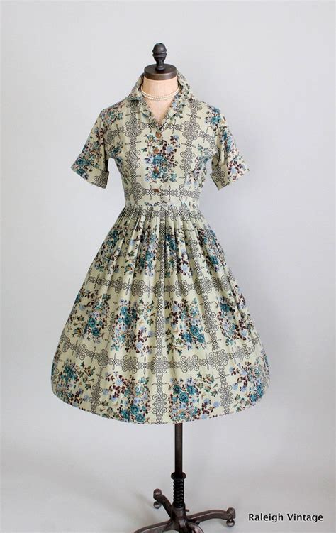 Vintage 1960s Dress 50s 60s Floral Shirtwaist Dress Etsy Vintage