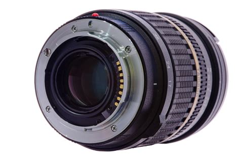 It basically means it's good. lens mount - How do SLR lenses connect to the body ...