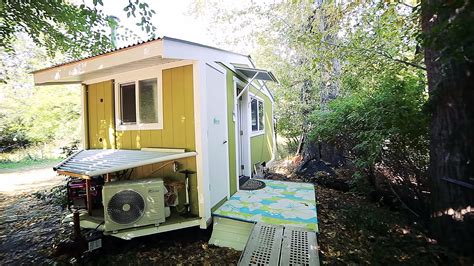 Video 70 Year Olds Debt Free Tiny House Lifestyle