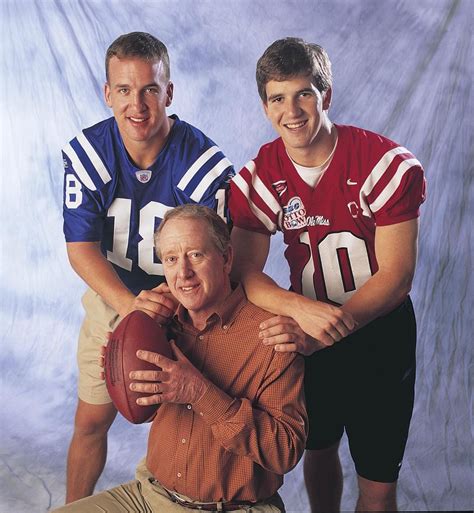 Pin By Ruth Thompson On Vintage Sports Peyton And Eli Manning Eli