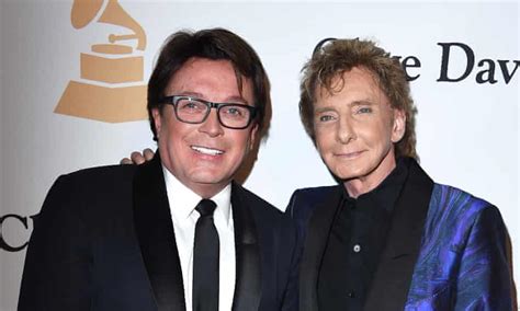 Barry Manilow Reveals He Is Gay Barry Manilow The Guardian