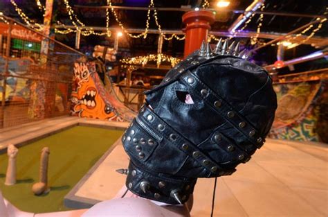 Porn Stars Filmed Having Sex At Crazy Golf Course Hours Before It