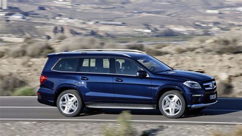 4matic Mercedes Gl Wallpapers Hd Desktop And Mobile Backgrounds
