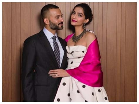 Sonam Kapoor Has This To Say About Her Married Life With Husband Anand Ahuja Hindi Movie News