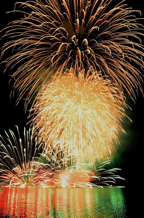 Akitakata Fireworks Festival Get Hiroshima
