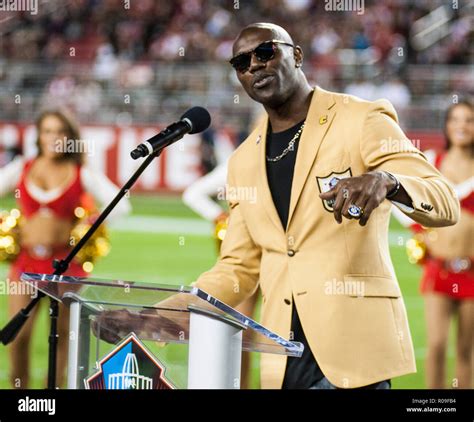 Terrell Owens Hi Res Stock Photography And Images Alamy
