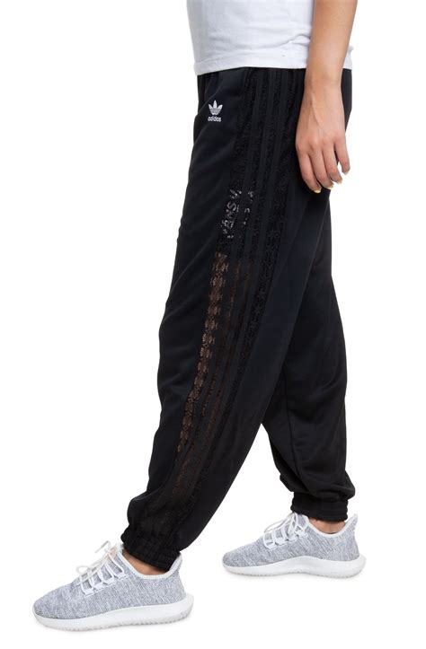Adidas Lace Track Pants Fl4125 Shiekh