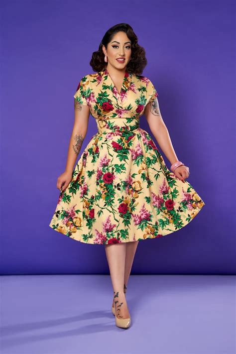 pinup couture nadia dress in cream and pink floral sateen vintage style swing dress pinup