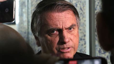 Psol pede prisão de Bolsonaro em resolução aprovada pela Executiva do