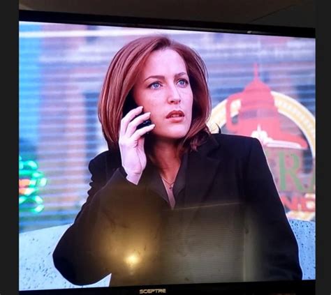I Loved Scully S Season 9 Hair And I Think She Looked So Pretty In This Scene In Trust No 1 R
