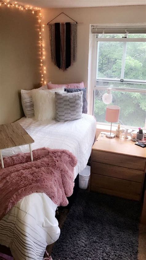 35 best dorm color schemes for your freshman dorm room cassidy lucille