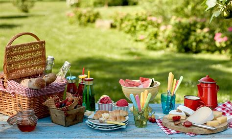 Top Tips To A Sustainable Picnic Better Food