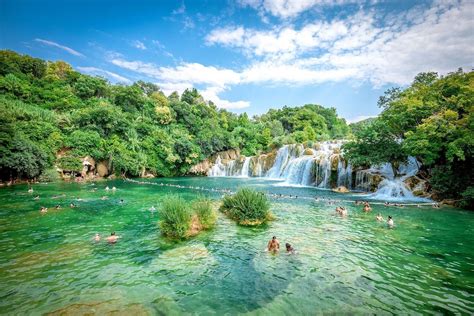 Krka Meren And Watervallen Bezoeken 10 Tips Zwemmen Visovac Klooster