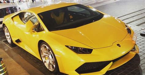 Namun, jabatan itu berjaya menjual ratusan kereta, termasuk 'supercar' yang dirampas kerana. Tertunailah Hasrat Di Hati: Kereta Mewah Di Dubai