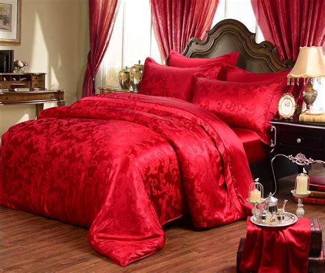 Silk sheets are various colors and sizes, made from the best long strand grade a mulberry silk, now on sale, which will make your bedroom as comfortable and glamorous as you can imagine. Jacquard Silk Duvet Cover Bedding Set (5pcs-7pcs) - Silky ...