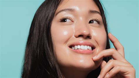How To Make Your Skin Glow According To Science