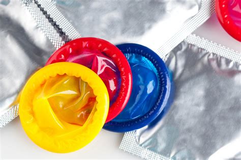 Los tipos de preservativos y sus características