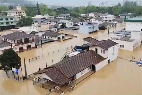 Rio Do Sul Decreta Estado De Calamidade Pública E Sc Registra Mais De 24 Mil Desabrigados No