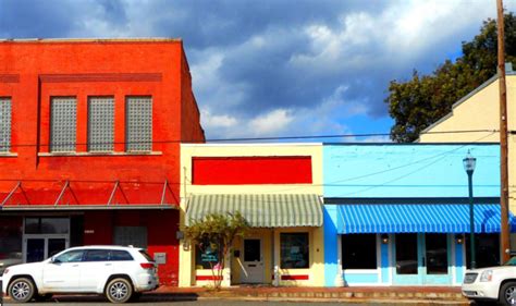 10 Amazing Louisiana Small Towns That Offer Peace And Quiet