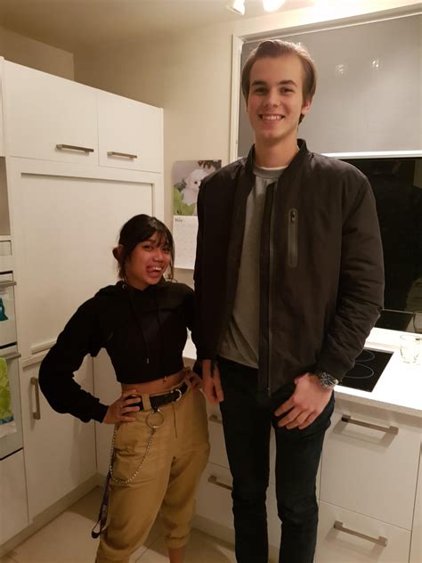 5 foot vs 6 foot 7 inches r heightcomparison
