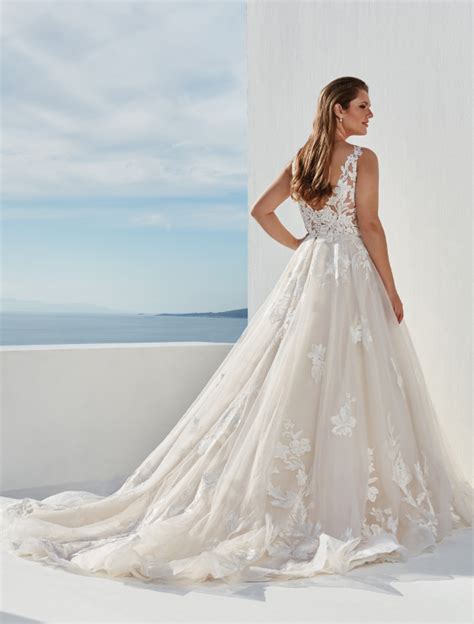 Justin Alexander Tulle And Lace Ball Gown 88086 Nearly Newlywed