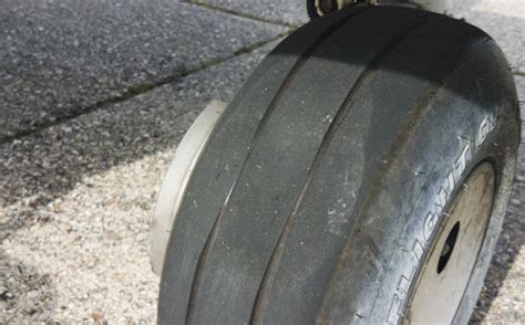 Maintenance And Avionics Tyre Flat Spot