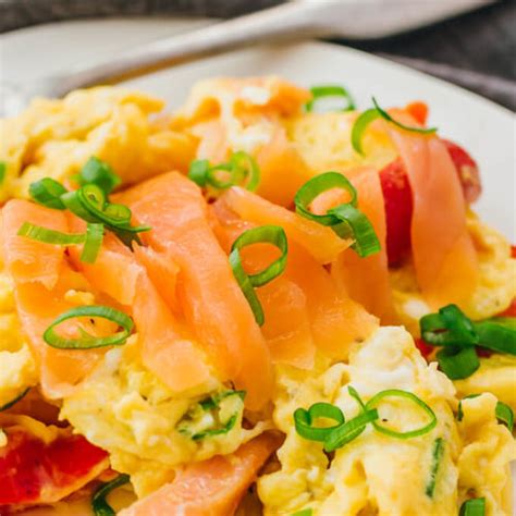 Keto Scrambled Eggs With Smoked Salmon Savory Tooth