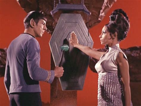 Pon Farr Star Trek 💜~fragamour~💜 A Fragrant Affair