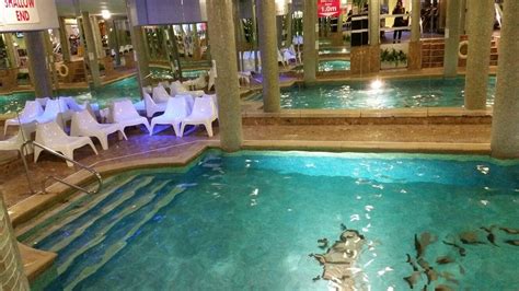 Queens Hotel Pool Pictures And Reviews Tripadvisor