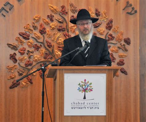 Chabad Center For Jewish Life Opens