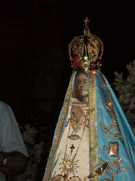 Prensa Obispado de Catamarca: La Morena Virgen del Valle estrena corona