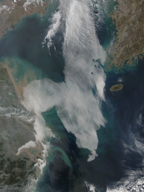 Low Clouds Over The Yellow Sea And The East China Sea Flickr