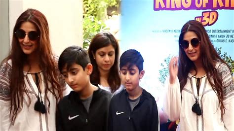 Hot Sonali Bendre With Son And Husband At Special Screening Of Film Motu Patlu King Of King 3d
