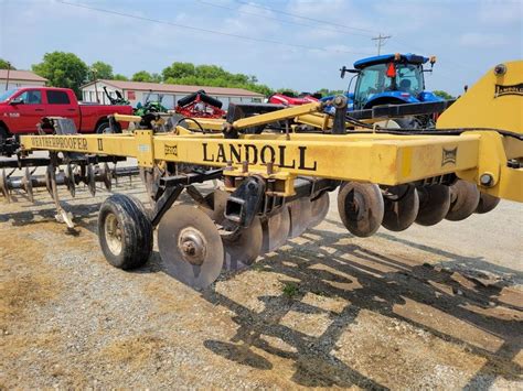 Landoll 2200 Tillage Disk Rippers For Sale Tractor Zoom