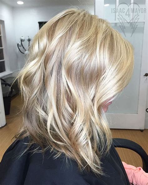 20 Beautiful Blonde Hairstyles To Play Around With Mid Length Blonde