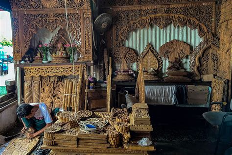 Myanmar Wood Carvers Continue Centuries Old Tradition — Radio Free Asia