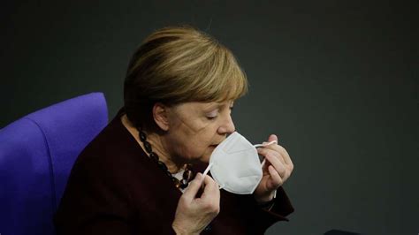 Merkel Forsvarer Forlengede Tiltak Smpno