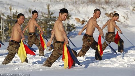Chinese Army Is Sent Out In 20c Conditions To Work On Their Swordplay