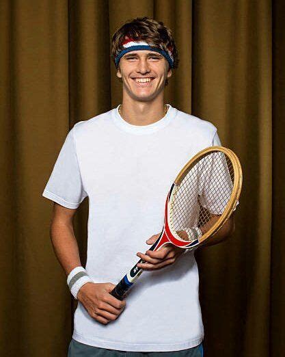 Alexander zverev saves three set points in the second set against laslo djere on friday at roland garros. https://tennisracketpro.com/reviews-for-the-best-2018 ...