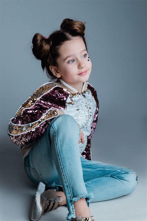 Children's studio photography - Fashion - Anjeza Dyrmishi