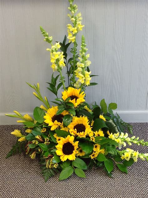Sunflowers And Snapdragons Fresh Flowers Arrangements Large Flower