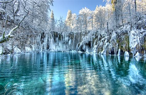 Plitvice Lakes Croatia Worlds Best Waterfalls The Best Beach