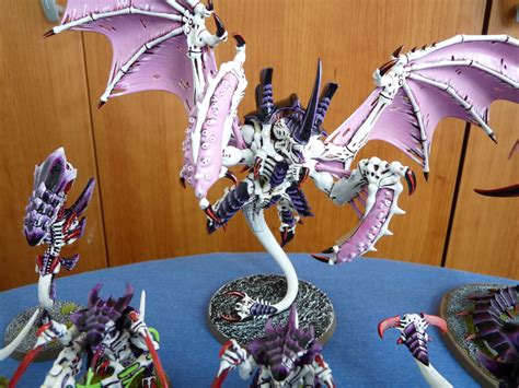 Hive Tyrant Equipped With Wings And Two Pair Of Twin Linked Devourers