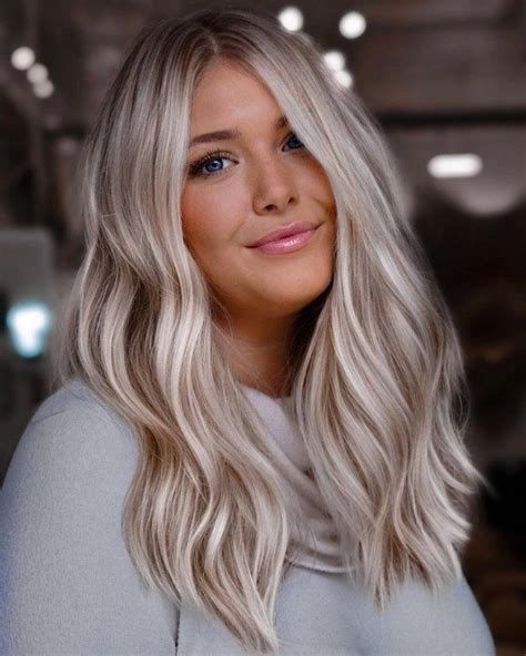 platinum blonde balayage pearl blonde blonde balayage highlights hair color balayage blonde