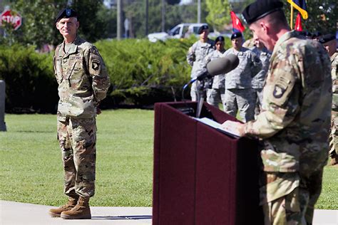 101st Airborne Division Held Ceremony To Welcome New Deputy Commanding