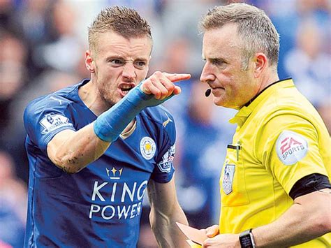 Just How Should Leicester Line Up Without Vardy