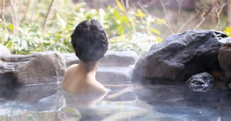 Healing Hot Springs And Thermal Baths Where To Take A Soak Around The World Thrillist